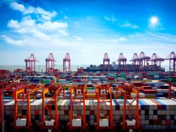 Liniile maritime renunta la taxele suplimentare aplicate containerelor reefer in porturile din China.