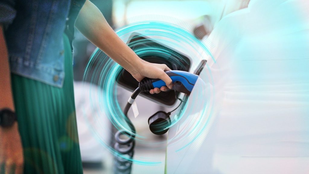 OMV Petrom cumpără rețeaua de încărcare a vehiculelor electrice Renovatio