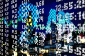 Potrivit Coface, redresarea economică este infranata de blocajele pe lanturile de aprovizionare si de inflatie