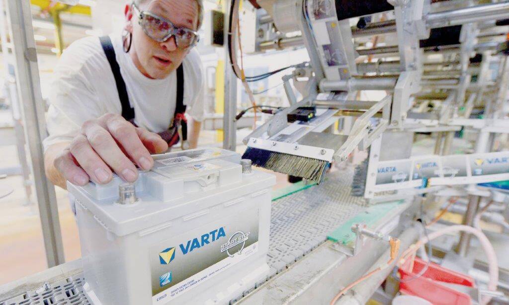 Varta ar putea investi1 miliard de euro în România, într-o unitate de producție de baterii pentru mașini electrice