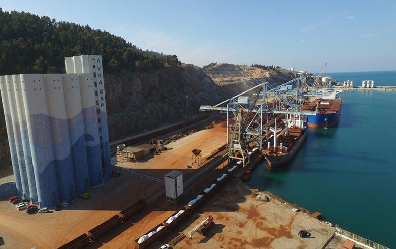 Ucraina caută alternative de export prin Muntenegru şi Serbia