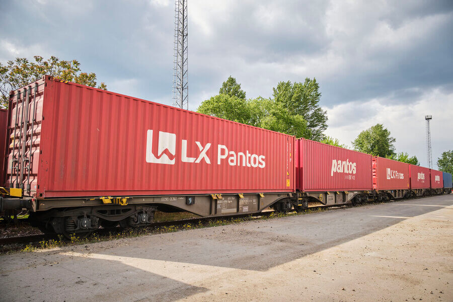 LX Pantos deschide un terminal multimodal în Ungaria pentru logistica bateriilor pentru mașini electrice