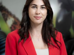 Melania Pop International Work Finder