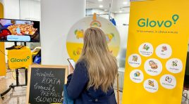 Glovo accelerează orașele inteligente: livrări sustenabile și parteneriate cu peste 25 de ONG-uri
