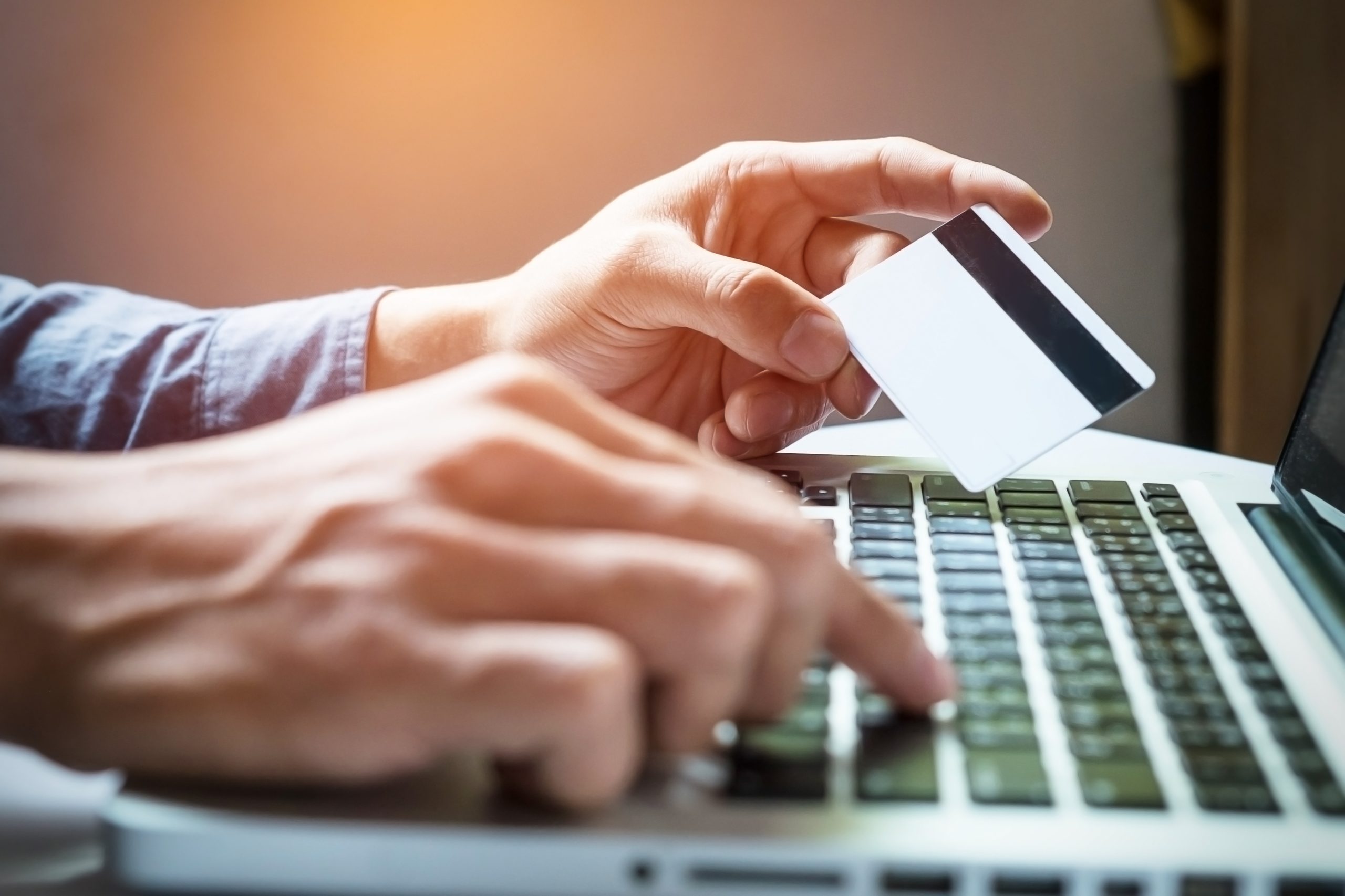 DP World și PayPal colaborează pentru a accelera plățile în comerțul internațional