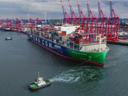CMA CGM cumpara actiuni terminalul Eurogate Hamburg
